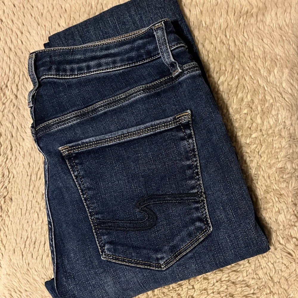 High Rise Skinny Robson Silver Jeans with distressing